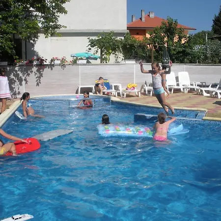Peshev Family Ξενοδοχείο 3*